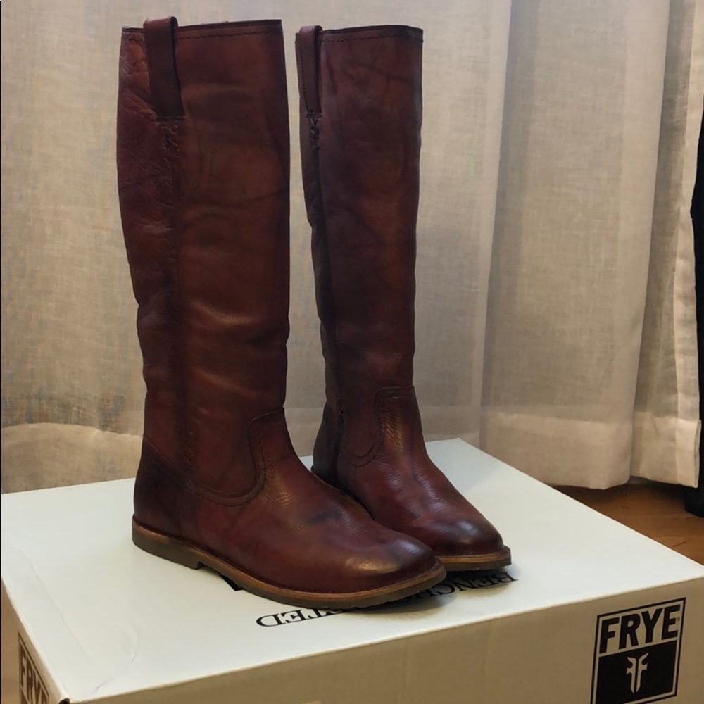 Frye Boots : Celia X Stitch-D Size 8M Burnt Red